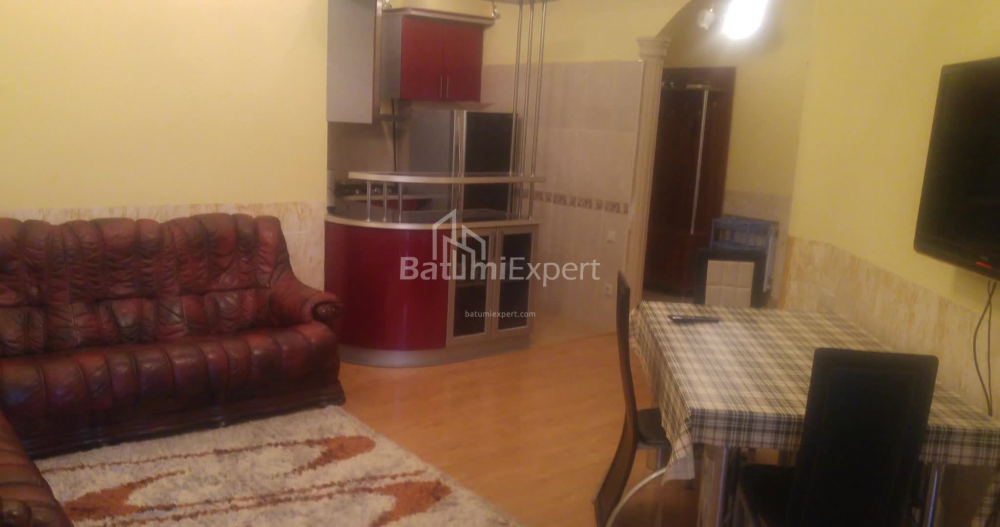 Daire 80 m² Daire - Mihail Lermontov, Batumi, Gürcistan