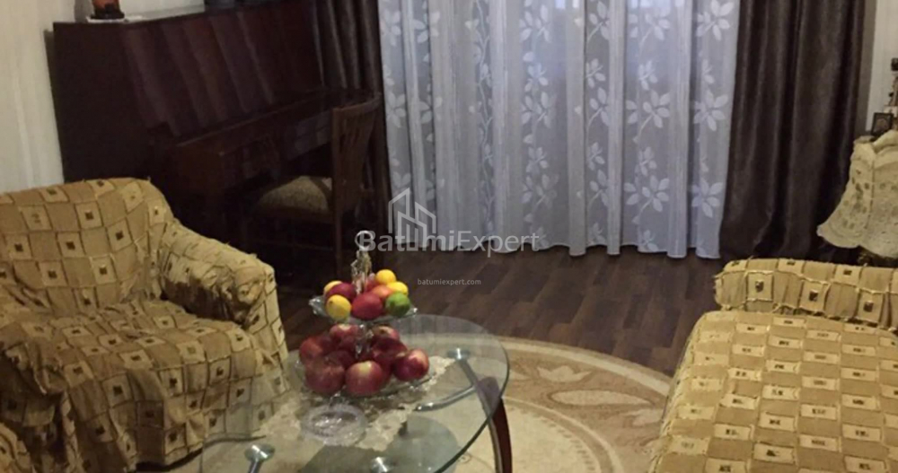 Daire 100 m² Daire - Selima Khimshiashvili, Batumi, Gürcistan