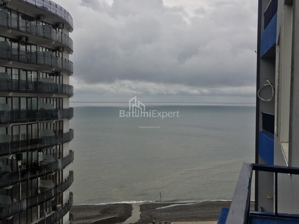 Daire 80 m² Daire - Şerif Khimshiashvili, Batumi, Gürcistan