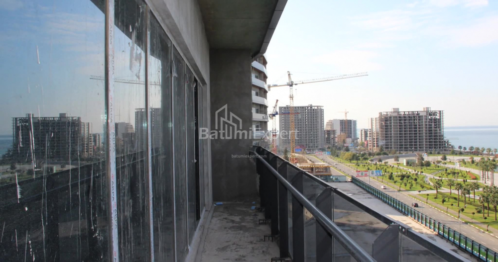 Daire 75.75 m² Daire - Lech ve Maria Kachinsky, Batumi, Gürcistan