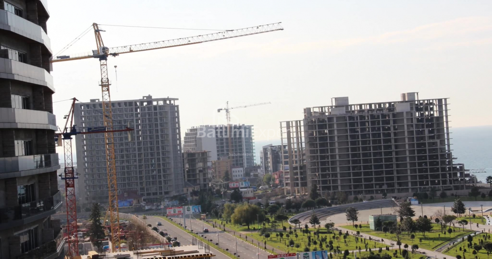 Daire 75.75 m² Daire - Lech ve Maria Kachinsky, Batumi, Gürcistan
