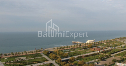 Daire 75.86 m² Daire - Lech ve Maria Kachinsky, Batumi, Gürcistan