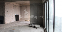 Daire 89.38 m² Daire - Lech ve Maria Kachinsky, Batumi, Gürcistan