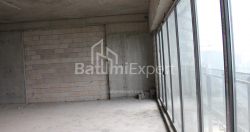 Daire 75.86 m² Daire - Lech ve Maria Kachinsky, Batumi, Gürcistan