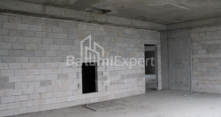 Daire 75.86 m² Daire - Lech ve Maria Kachinsky, Batumi, Gürcistan