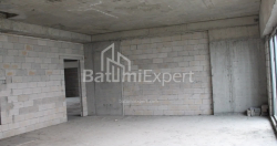 Daire 75.86 m² Daire - Lech ve Maria Kachinsky, Batumi, Gürcistan