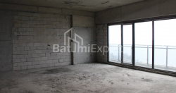 Daire 75.86 m² Daire - Lech ve Maria Kachinsky, Batumi, Gürcistan