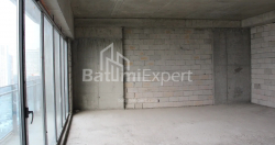 Daire 75.86 m² Daire - Lech ve Maria Kachinsky, Batumi, Gürcistan