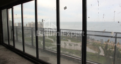 Daire 75.86 m² Daire - Lech ve Maria Kachinsky, Batumi, Gürcistan