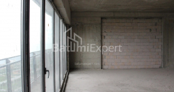 Daire 2-oda 75.9 m² - Lech ve Maria Kachinsky, Batumi