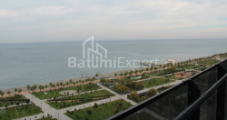Daire 75.86 m² Daire - Lech ve Maria Kachinsky, Batumi, Gürcistan