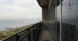 Daire 75.86 m² Daire - Lech ve Maria Kachinsky, Batumi, Gürcistan