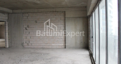 Daire 75.86 m² Daire - Lech ve Maria Kachinsky, Batumi, Gürcistan