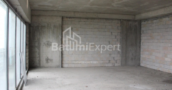 Daire 75.86 m² Daire - Lech ve Maria Kachinsky, Batumi, Gürcistan