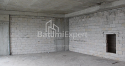 Daire 75.86 m² Daire - Lech ve Maria Kachinsky, Batumi, Gürcistan