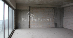 Daire 75.89 m² Daire - Lech ve Maria Kachinsky, Batumi, Gürcistan