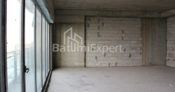 Daire 2-oda 75.9 m² - Lech ve Maria Kachinsky, Batumi