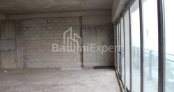 Daire 173.04 m² Daire - Lech ve Maria Kachinsky, Batumi, Gürcistan