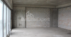 Daire 2-oda 75.9 m² - Lech ve Maria Kachinsky, Batumi