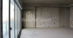 Daire 2-oda 75.9 m² - Lech ve Maria Kachinsky, Batumi