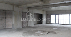 Daire 2-oda 173.7 m² - Lech ve Maria Kachinsky, Batumi