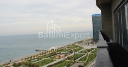 Daire 76.07 m² Daire - Lech ve Maria Kachinsky, Batumi, Gürcistan