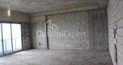 Daire 2-oda 76.1 m² - Lech ve Maria Kachinsky, Batumi