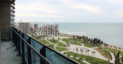 Daire 76.07 m² Daire - Lech ve Maria Kachinsky, Batumi, Gürcistan
