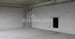 Daire 76.07 m² Daire - Lech ve Maria Kachinsky, Batumi, Gürcistan