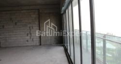 Daire 76.07 m² Daire - Lech ve Maria Kachinsky, Batumi, Gürcistan