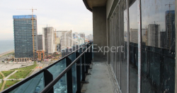 Daire 76.07 m² Daire - Lech ve Maria Kachinsky, Batumi, Gürcistan