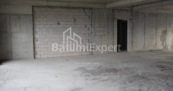 Daire 173.74 m² Daire - Lech ve Maria Kachinsky, Batumi, Gürcistan