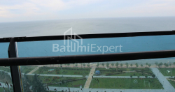 Daire 76.07 m² Daire - Lech ve Maria Kachinsky, Batumi, Gürcistan