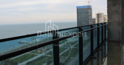 Daire 76.07 m² Daire - Lech ve Maria Kachinsky, Batumi, Gürcistan
