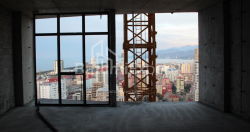 Daire 2-oda 49.1 m² - Kahramanlar Sokağı, Batumi