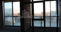 Daire 2-oda 58.9 m² - Kahramanlar Sokağı, Batumi