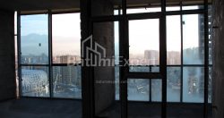 Daire 2-oda 58.9 m² - Kahramanlar Sokağı, Batumi