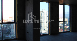 Daire 74 m² Daire - Kahramanlar Sokağı, Batumi, Gürcistan