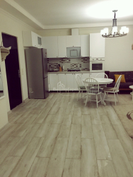 Daire 78 m² Daire - Kral Parnavaz, Batumi, Gürcistan
