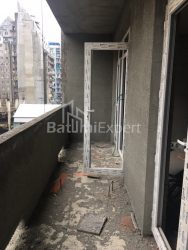 Daire 1-oda 70.4 m² - Vakhtang Gorgasali, Batumi