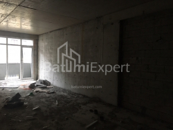 Daire 70.4 m² Daire - Vakhtang Gorgasali, Batumi, Gürcistan