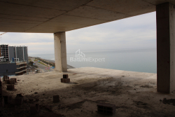 Daire 125.44 m² Daire - Lech ve Maria Kachinsky, Batumi, Gürcistan