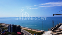 Daire 1-oda 33.2 m² - Lech ve Maria Kachinsky, Batumi