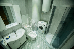 Daire 33 m² Daire - Şerif Khimshiashvili, Batumi, Gürcistan