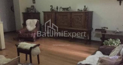 Daire 4-oda 220 m² - Luki Asatiani, Batumi