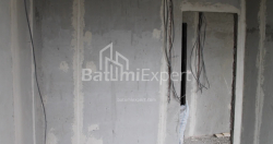 Emlak inşaat halinde 55.8 m² Daire - Lech ve Maria Kachinsky, Batumi, Gürcistan