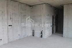 Emlak inşaat halinde 74.8 m² Daire - Lech ve Maria Kachinsky, Batumi, Gürcistan