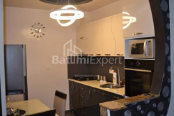 Daire 62 m² Daire - Şerif Khimshiashvili, Batumi, Gürcistan