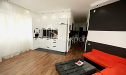 Daire 83 m² Daire - Zuraba Gorgiladze, Batumi, Gürcistan