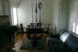 Daire 80 m² Daire - Şalva Inasaridze, Batumi, Gürcistan